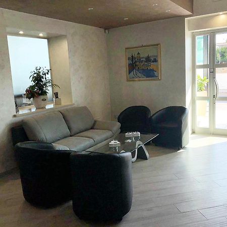 Hotel Il Veliero Torre San Giovanni Exterior foto